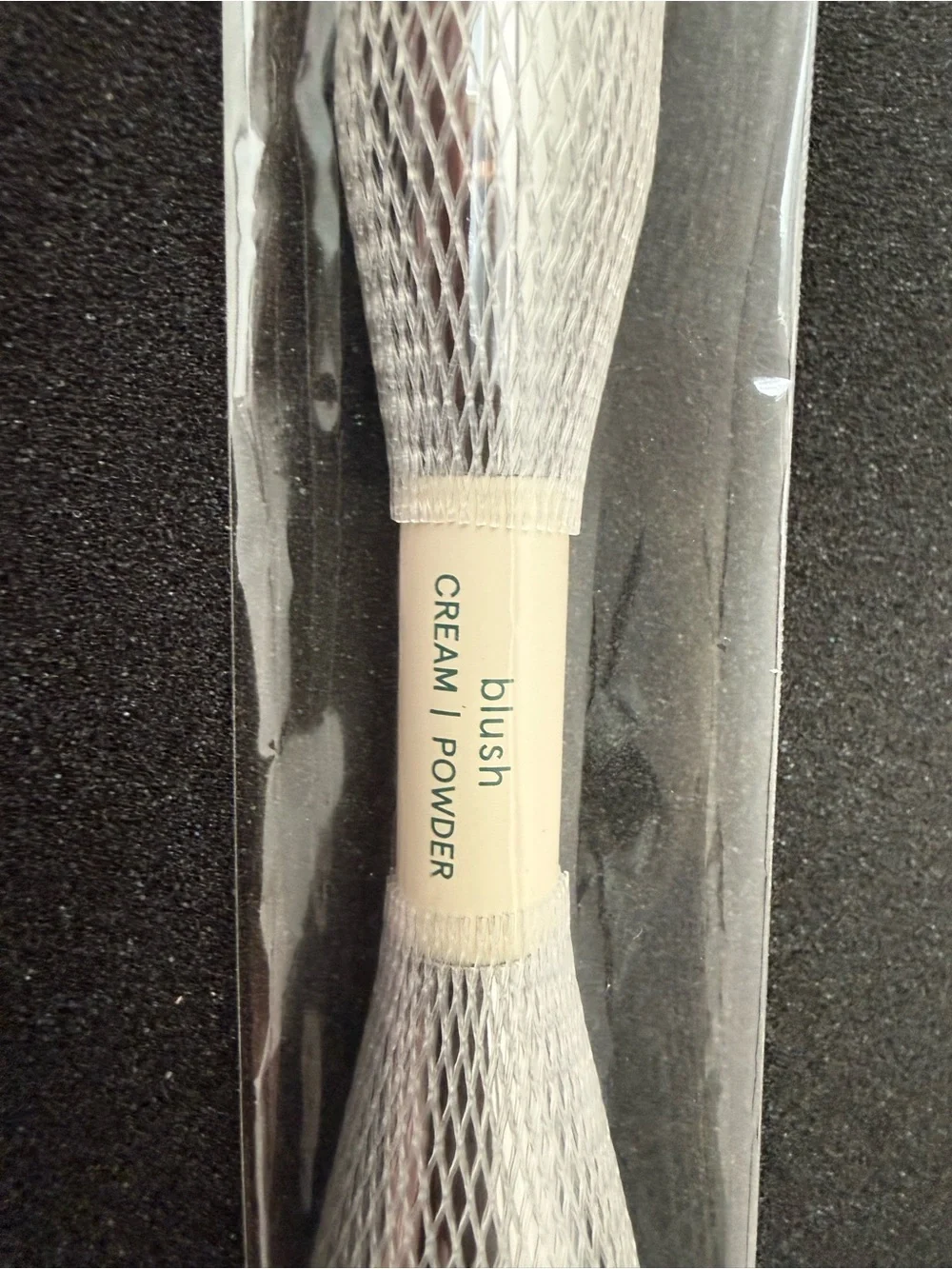 Ciele  dual ended blush brush for cream and powder